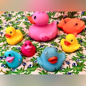 Easter Basket AdorableSmall Vintage Bath Time Rubber Duck Set Plus Fishy Assort